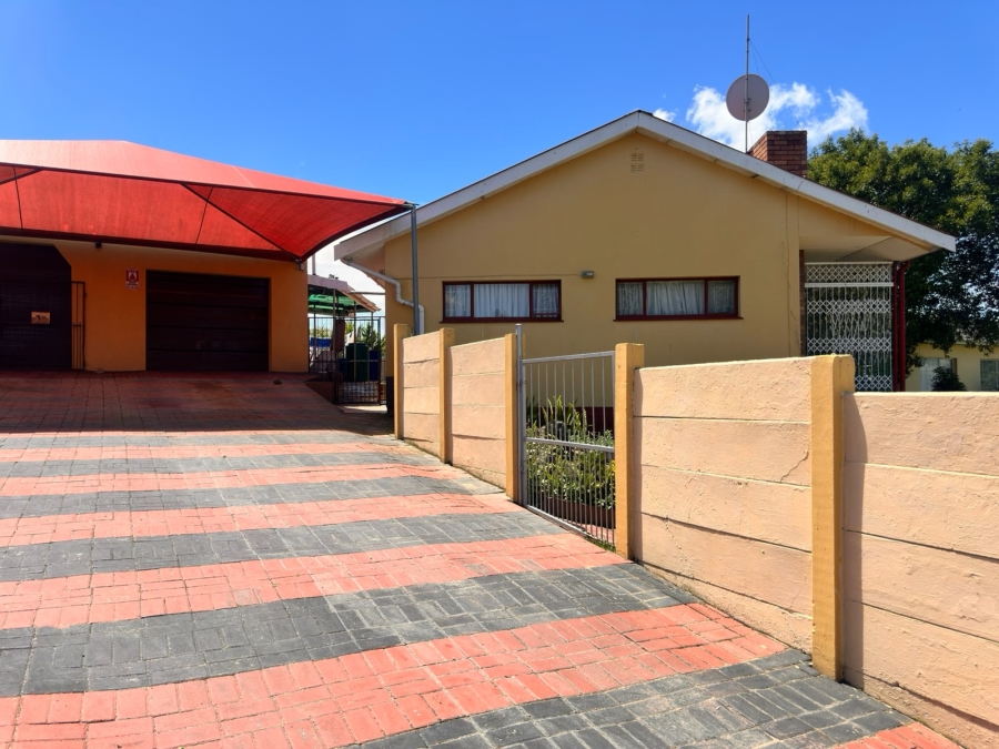 4 Bedroom Property for Sale in West Bank Eastern Cape